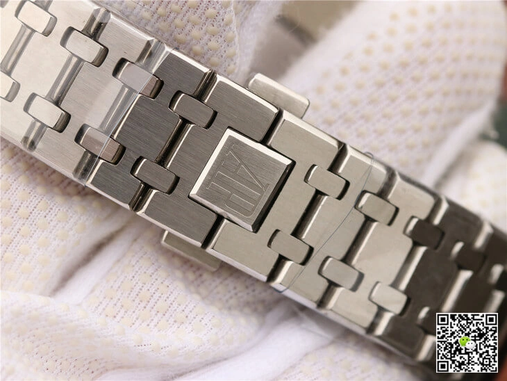 Audemars Piguet Royal Oak Chronograph 26320ST.OO.1220ST.01 OM Factory 1:1 Best Edition Replica Watch Black Dial